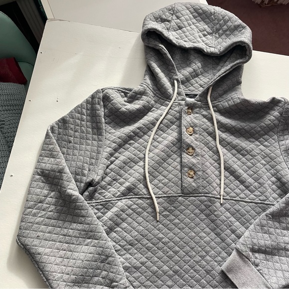Small | Muttonhead | Camping Hoodie - Heather Grey Quilt - Picture 8 of 12